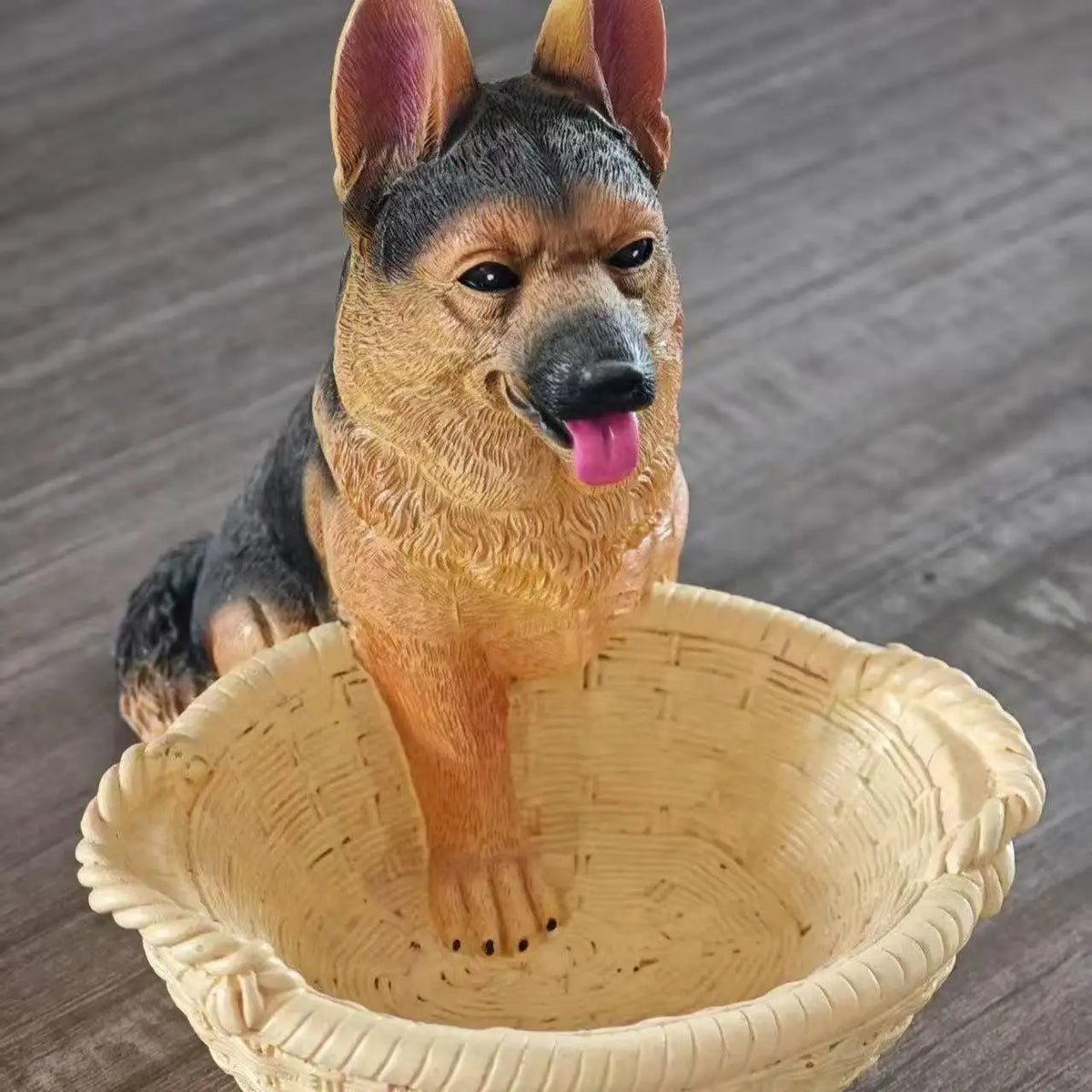 New Cute Dog Shaped Key Holder Ornaments Home Office Decorations German Shepherd Dog Statue Entryway Key Organizer Xmas Men Gift Happy Tails Pet Shop